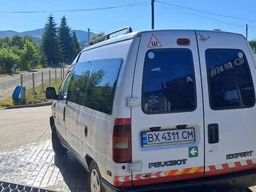 Авто Peugeot Expert 2000 № 7953288