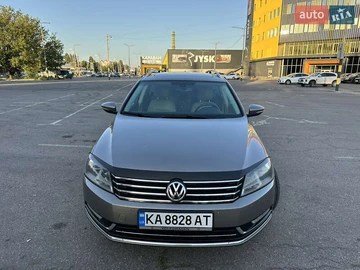 Авто Volkswagen Passat 2012 № 7953289