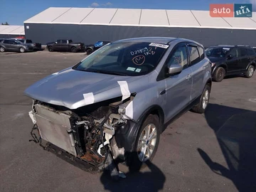 Авто Ford Escape 2017 № 7953301