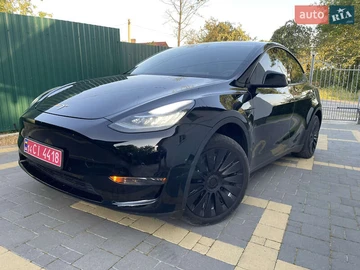 Авто Tesla Model Y 2022 № 7953458