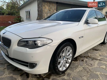 Авто BMW 5 Series 2012 № 7953644