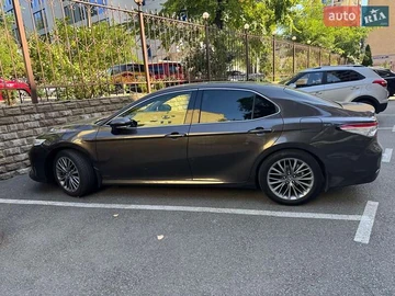 Авто Toyota Camry 2020 № 7953762