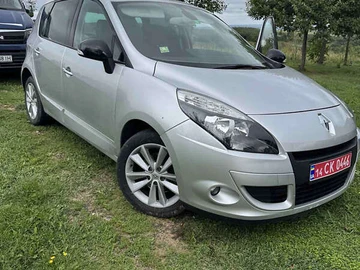 Авто Renault Scenic 2011 № 7953948