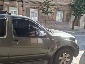 Авто Nissan Pathfinder 2006 № 7953973