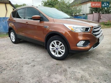 Авто Ford Escape 2017 № 7953987
