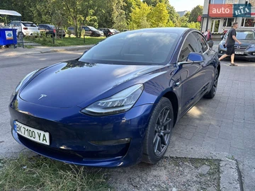 Авто Tesla Model 3 2019 № 7954001