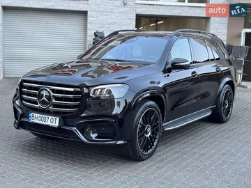 Авто Mercedes Gls-Class 2023 № 7954048