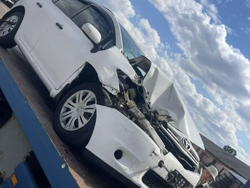 Авто Toyota Auris 2010 № 7954065