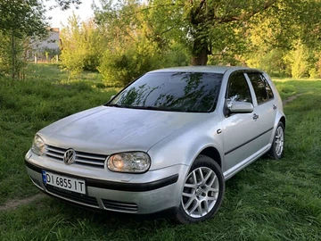 Авто Volkswagen Golf 2001 № 7954084
