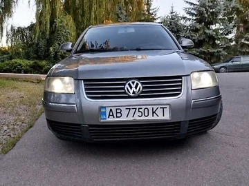 Авто Volkswagen Passat 2004 № 7954090