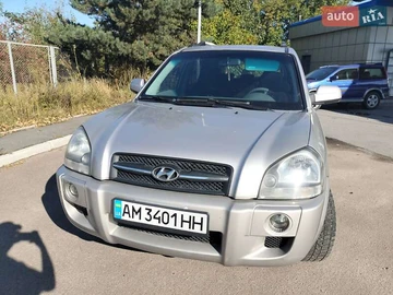 Авто Hyundai Tucson 2004 № 7954363