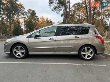 Авто Peugeot 308 2010 № 7954371