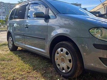 Авто Volkswagen Touran 2008 № 7954380
