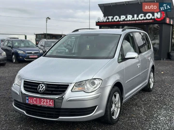 Авто Volkswagen Touran 2007 № 7954399