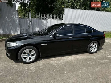 Авто BMW 5 Series 2013 № 7954427