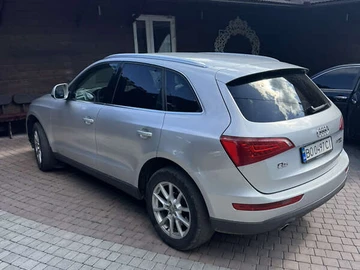 Авто Audi Q5 2009 № 7954464