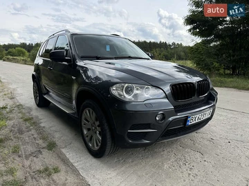 Авто BMW X5 2010 № 7954475