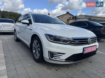 Авто Volkswagen Passat 2018 № 7954610