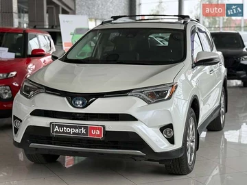 Авто Toyota Rav4 2015 № 7954626