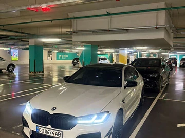 Авто BMW M5 2018 № 7954787