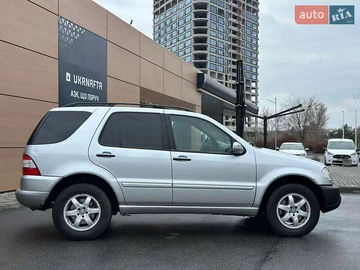 Авто Mercedes M-Class 2003 № 7954829