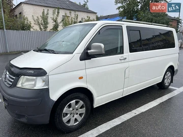 Авто Volkswagen Caravelle 2005 № 7955051