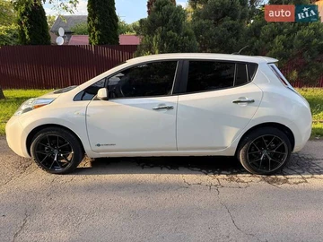 Авто Nissan Leaf 2015 № 7955073
