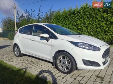 Авто Ford Fiesta 2015 № 7955243