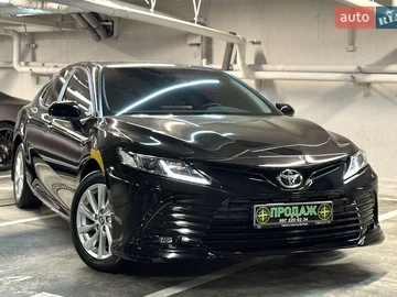 Авто Toyota Camry 2023 № 7955642