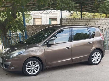 Авто Renault Scenic 2010 № 7956058