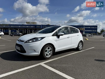 Авто Ford Fiesta 2011 № 7956115