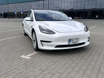 Авто Tesla Model 3 2020 № 7956541