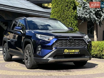 Авто Toyota Rav4 2023 № 7956587