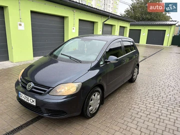Авто Volkswagen Golf Plus 2006 № 7956970