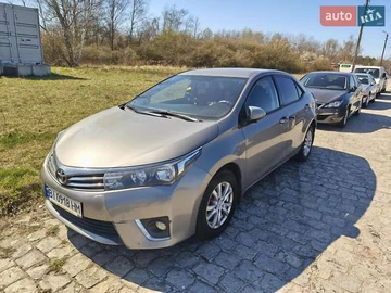 Авто Toyota Corolla 2013 № 7957288