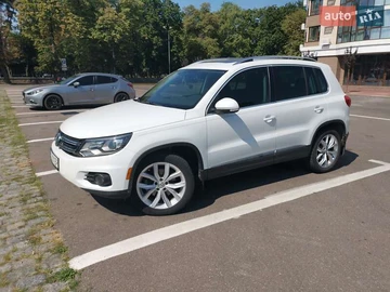 Авто Volkswagen Tiguan 2016 № 7957387