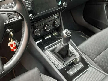 Авто Skoda Superb 2016 № 7957496