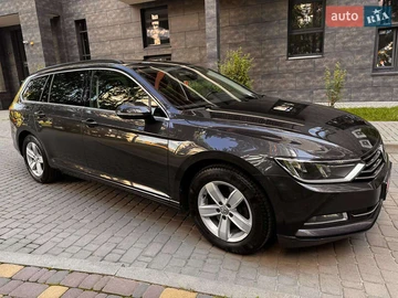 Авто Volkswagen Passat 2018 № 7957517