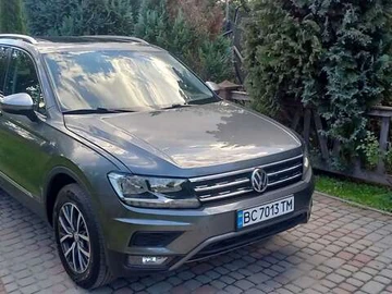 Авто Volkswagen Tiguan 2020 № 7957532