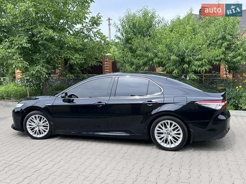 Авто Toyota Camry 2019 № 7957693