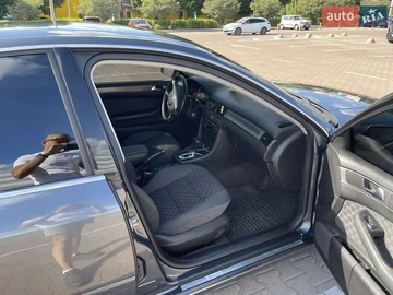 Авто Audi A6 2003 № 7958045