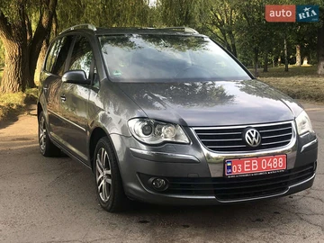Авто Volkswagen Touran 2007 № 7958244