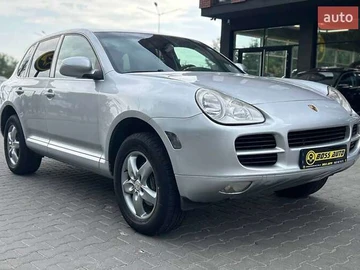 Авто Porsche Cayenne 2005 № 7958406