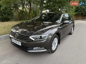 Авто Volkswagen Passat 2018 № 7958725