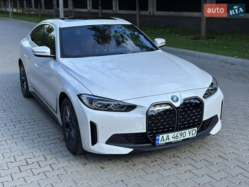 Авто BMW I4 2023 № 7958779