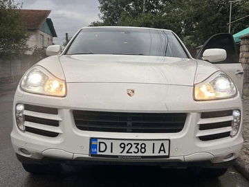 Авто Porsche Cayenne 2009 № 7965697