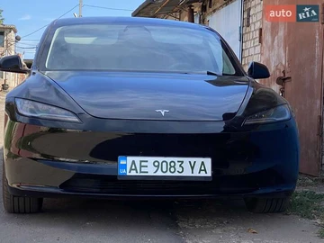Авто Tesla Model 3 2024 № 7965699