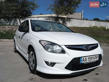 Авто Hyundai I30 2011 № 7965950