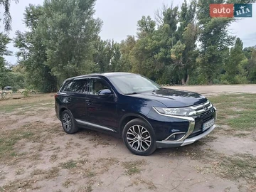 Авто Mitsubishi Outlander 2015 № 7966064