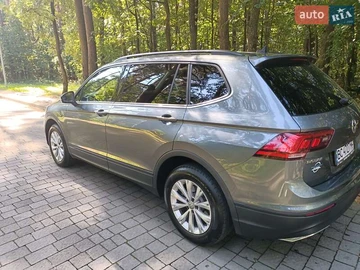 Авто Volkswagen Tiguan 2019 № 7966071